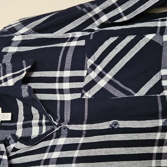 Lucky Brand Navy Blue White Plaid Button Down Gauze Longsleeve Shirt LIKE NEW M - Picture 6 of 8
